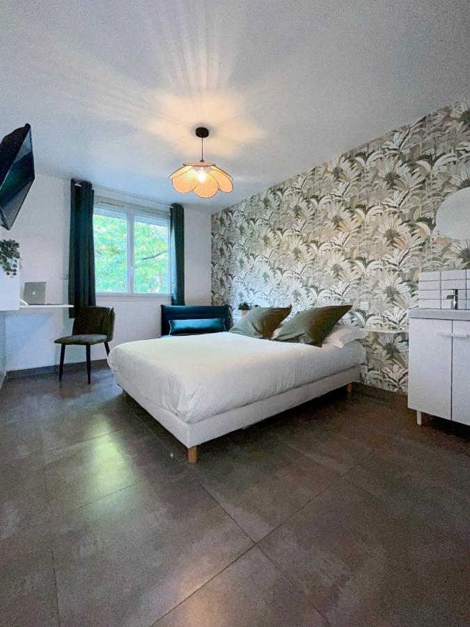 Auteuil • 4 Chambres • Wifi • Metro A 400M Rennes Zewnętrze zdjęcie